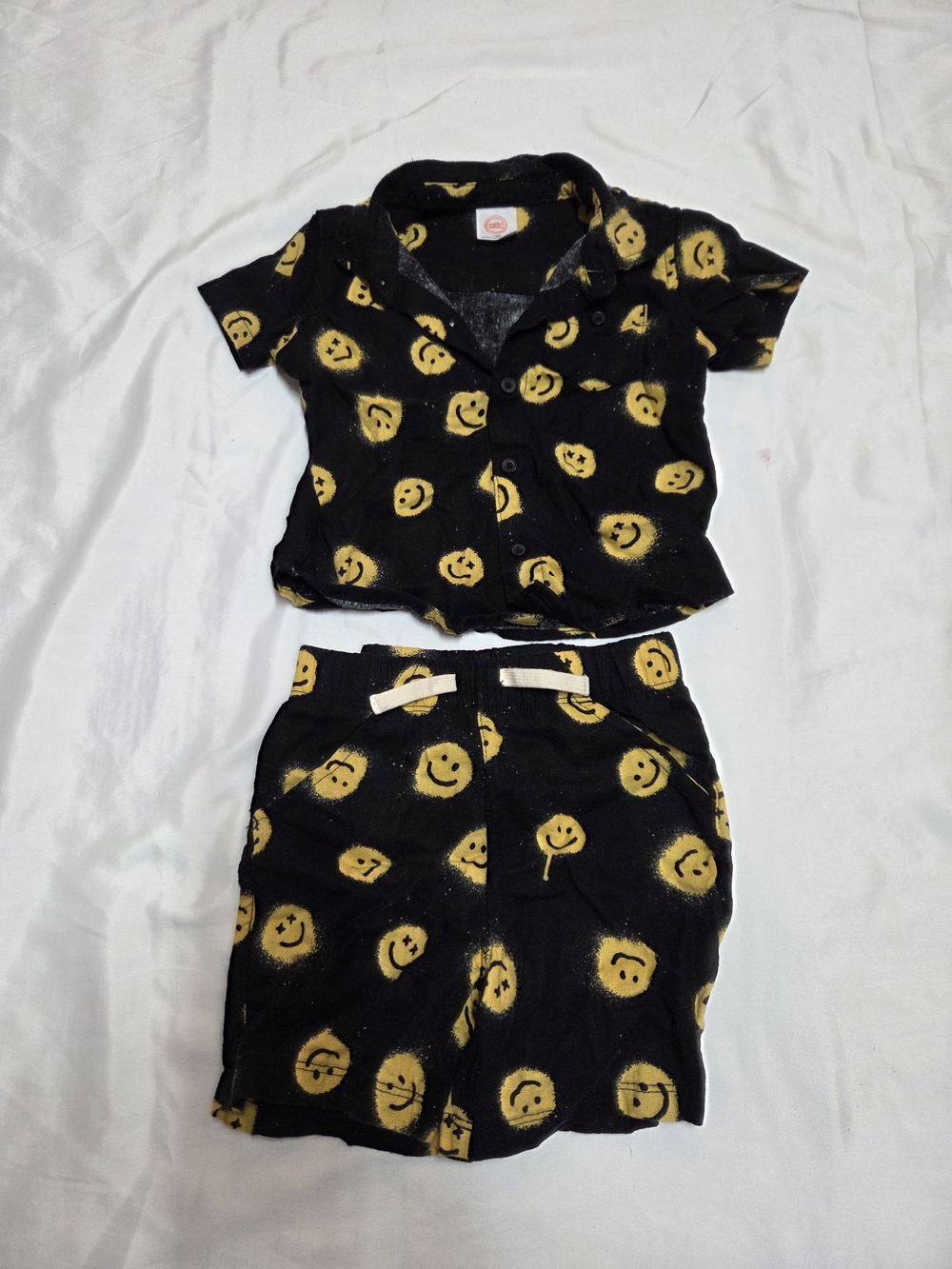 wonder nation Black & Yellow Smiley Face Two-Piece Costume